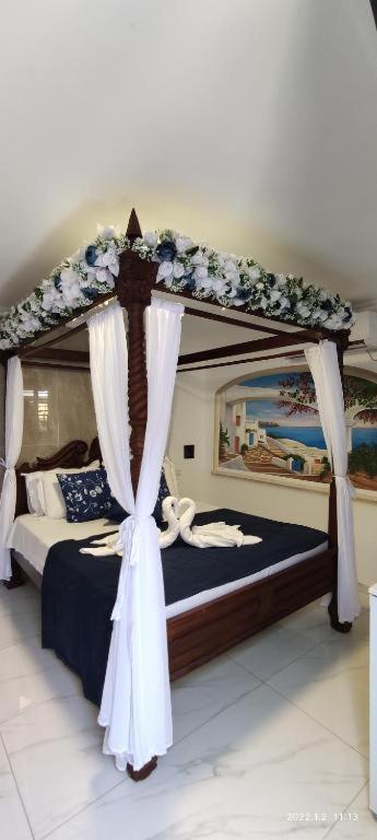 חדרה Ahuzat Shaul Seaside Honeymoon Suite מראה חיצוני תמונה